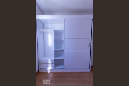 Quarto 1 - Armários de apartamento para alugar com 2 quartos, 59m² em Mooca, São Paulo