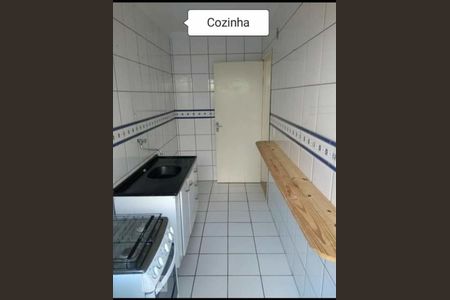 Cozinha de apartamento à venda com 2 quartos, 56m² em Nonoai, Porto Alegre