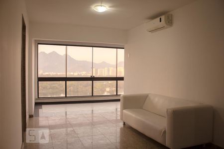 Sala de apartamento para alugar com 3 quartos, 92m² em Barra da Tijuca, Rio de Janeiro