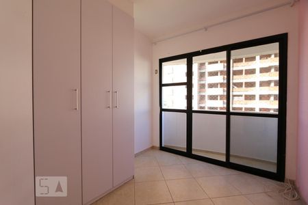 Quarto 1  de apartamento para alugar com 2 quartos, 88m² em Jacarepaguá, Rio de Janeiro