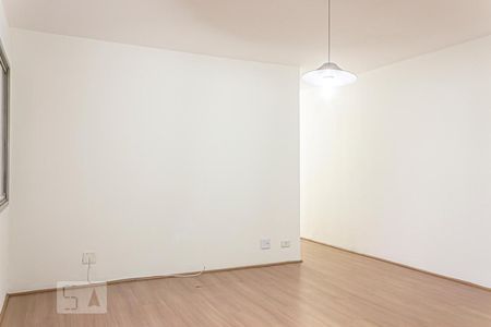 Sala de apartamento à venda com 2 quartos, 75m² em Vila Suzana, São Paulo