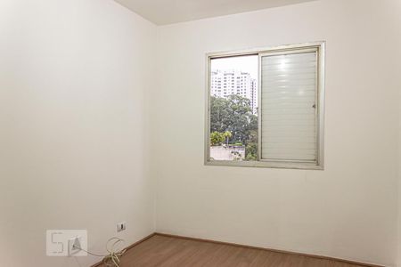 Quarto 1 de apartamento à venda com 2 quartos, 75m² em Vila Suzana, São Paulo