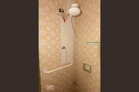 Banheiro Chuveiro de casa à venda com 2 quartos, 126m² em Lapa, São Paulo