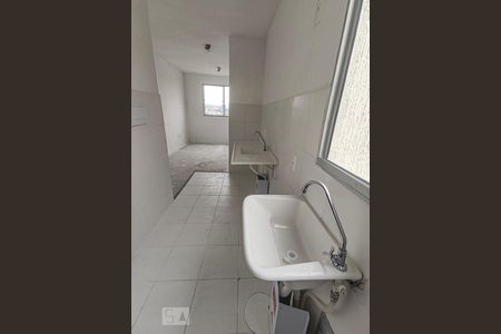 Cozinha de apartamento para alugar com 2 quartos, 44m² em Santos Dumont, São Leopoldo