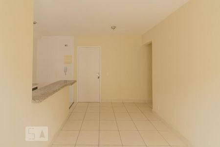 Sala de apartamento para alugar com 2 quartos, 48m² em Parque Erasmo Assunção, Santo André