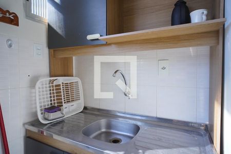 Sala - Cozinha de apartamento para alugar com 1 quarto, 34m² em Itacorubi, Florianópolis