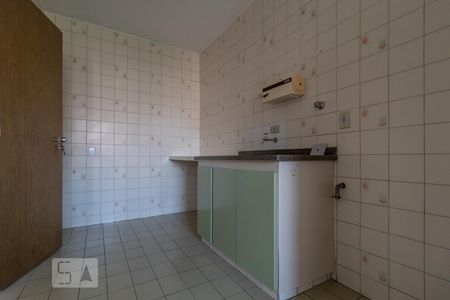 Cozinha de apartamento à venda com 2 quartos, 56m² em Vila Yara, Osasco