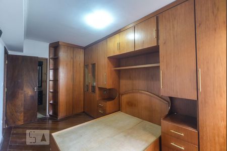 Suíte de apartamento para alugar com 2 quartos, 79m² em Santa Maria, São Caetano do Sul