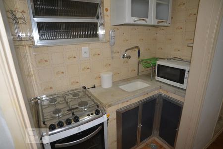 Cozinha de kitnet/studio para alugar com 1 quarto, 30m² em Botafogo, Rio de Janeiro