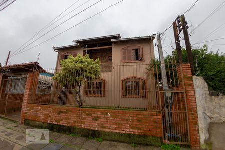 Fachada da Casa de casa à venda com 4 quartos, 280m² em Sarandi, Porto Alegre
