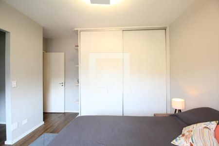 Quarto 1 de apartamento à venda com 3 quartos, 137m² em Vila Sônia, São Paulo