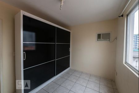 Quarto 2 de apartamento para alugar com 2 quartos, 70m² em Kobrasol, São José