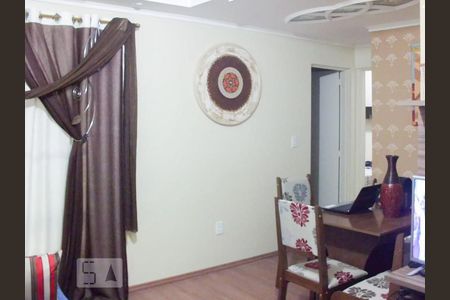 Sala de apartamento à venda com 2 quartos, 48m² em Vila Carmosina, São Paulo