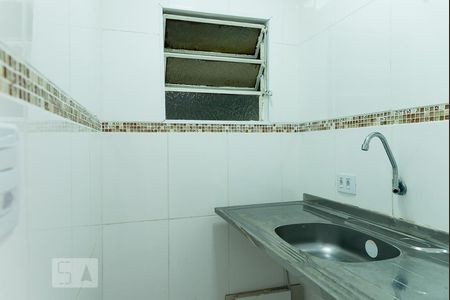 Cozinha de apartamento para alugar com 1 quarto, 31m² em Campos Elíseos, São Paulo