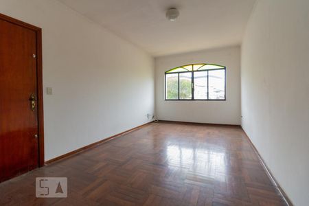 Sala de casa à venda com 3 quartos, 224m² em Vila Vasconcelos, São Paulo