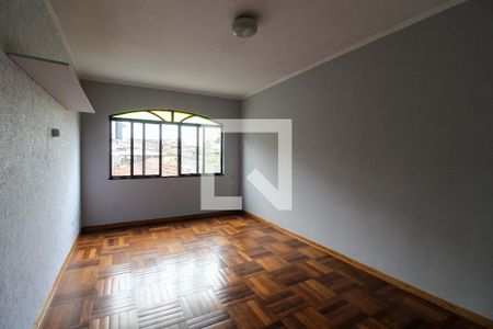Sala de casa à venda com 3 quartos, 224m² em Vila Vasconcelos, São Paulo