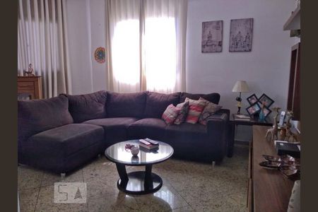 Apartamento à venda com 118m², 3 quartos e 2 vagasSala