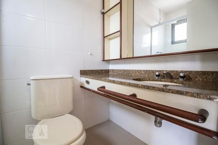 Banheiro de kitnet/studio à venda com 1 quarto, 34m² em Campos Elíseos, São Paulo