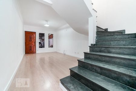 Sala de casa para alugar com 2 quartos, 135m² em Vila Nova Mazzei, São Paulo