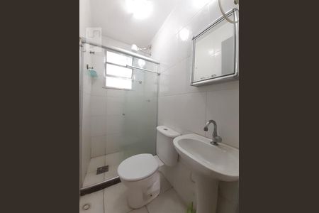 Banheiro Social 1 de casa para alugar com 2 quartos, 85m² em Piedade, Rio de Janeiro
