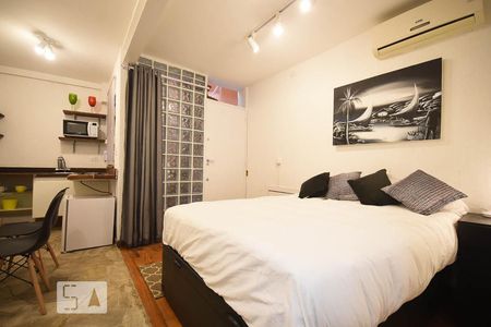 Kitnet de apartamento para alugar com 1 quarto, 27m² em Real Parque, São Paulo