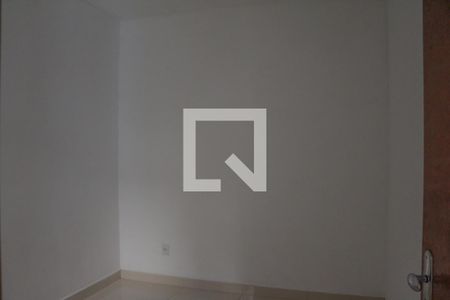 Quarto 2 de apartamento para alugar com 2 quartos, 42m² em Vila Esperança, São Paulo