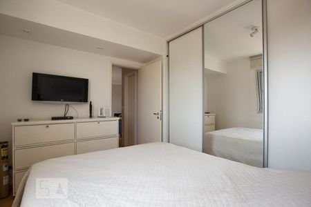 quarto 2 de apartamento para alugar com 2 quartos, 48m² em Super Quadra Morumbi, São Paulo