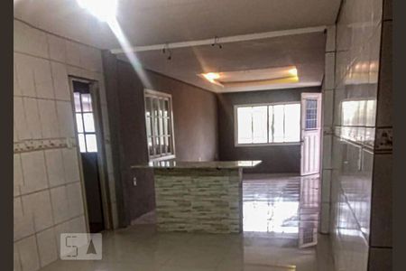 Sala e cozinha de casa para alugar com 3 quartos, 300m² em Vicentina, São Leopoldo