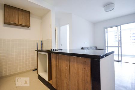 Cozinha de apartamento à venda com 1 quarto, 45m² em Pinheiros, São Paulo