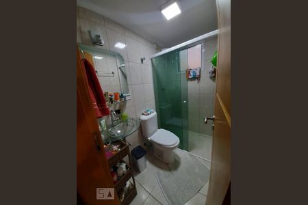 Banheiro de apartamento para alugar com 2 quartos, 51m² em Jardim Celeste, São Paulo