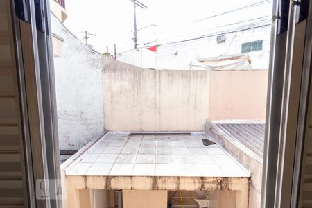 Vista Quarto 1 de casa à venda com 2 quartos, 80m² em Jardim Piqueroby, São Paulo