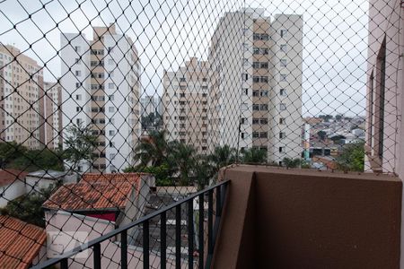 Sacada de apartamento à venda com 3 quartos, 53m² em Vila Ema, São Paulo