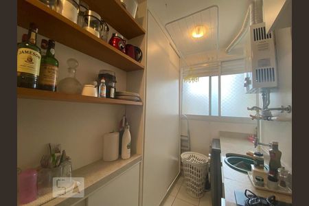 Cozinha de apartamento à venda com 2 quartos, 52m² em Lapa, São Paulo