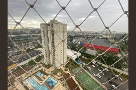 Vista  de apartamento à venda com 2 quartos, 52m² em Lapa, São Paulo