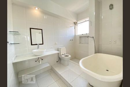 Banheiro suíte de apartamento à venda com 3 quartos, 105m² em Maracanã, Rio de Janeiro