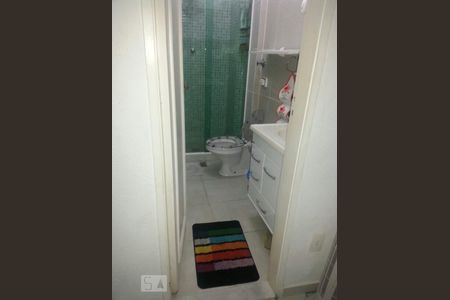 Banheiro de kitnet/studio à venda com 1 quarto, 35m² em Copacabana, Rio de Janeiro