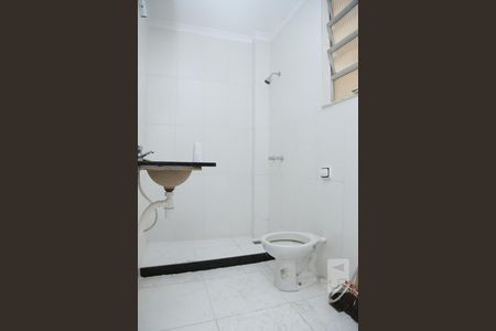 Banheiro de apartamento à venda com 1 quarto, 40m² em São Cristóvão, Rio de Janeiro