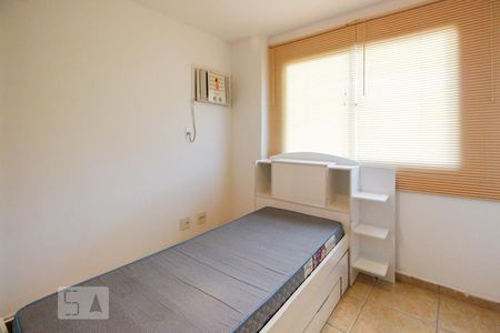 Quarto de apartamento à venda com 2 quartos, 71m² em Vargem Pequena, Rio de Janeiro