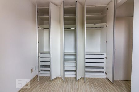 Quarto 1 de apartamento para alugar com 2 quartos, 65m² em Jardim Celeste, São Paulo