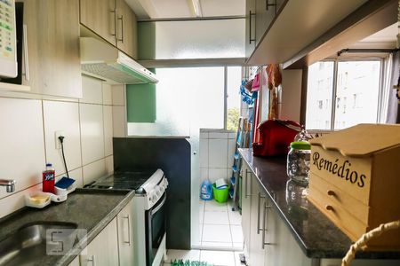 Cozinha de apartamento para alugar com 2 quartos, 56m² em Parque Novo Mundo, São Paulo