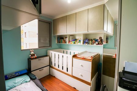 Quarto 2 de apartamento para alugar com 2 quartos, 56m² em Parque Novo Mundo, São Paulo