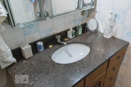 Banheiro de apartamento à venda com 1 quarto, 42m² em Cambuci, São Paulo