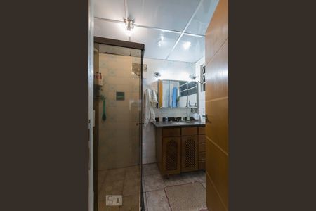 Banheiro de apartamento à venda com 1 quarto, 42m² em Cambuci, São Paulo