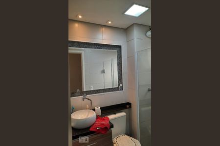 Banheiro de apartamento à venda com 2 quartos, 52m² em Vila Bela, São Paulo