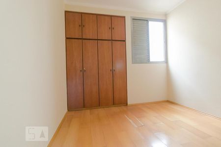 Quarto 01 de apartamento para alugar com 2 quartos, 85m² em Jardim Brasil, Campinas