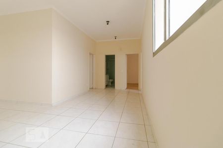 Sala de apartamento para alugar com 2 quartos, 85m² em Jardim Brasil, Campinas