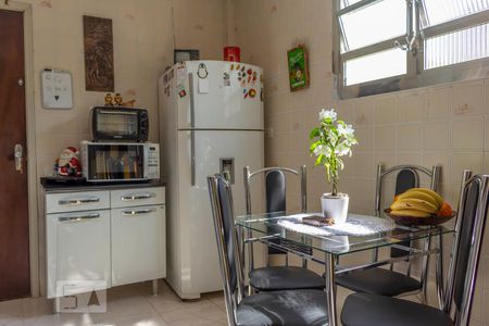 Cozinha de apartamento à venda com 2 quartos, 121m² em Santana, São Paulo