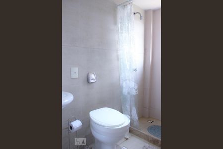Banheiro de apartamento à venda com 4 quartos, 350m² em Barra da Tijuca, Rio de Janeiro