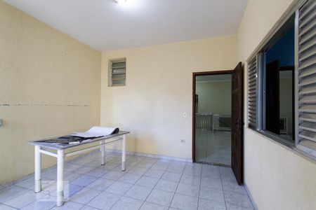 Sala 2 de casa para alugar com 2 quartos, 365m² em Vila Prudente, São Paulo