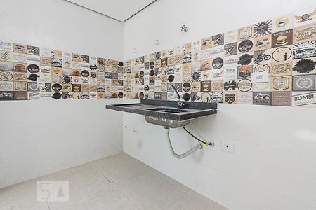 Cozinha de apartamento para alugar com 1 quarto, 45m² em Vila Aricanduva, São Paulo